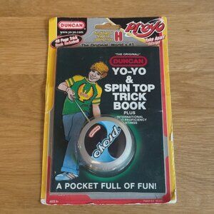 Duncan Proyo Yo-Yo and Spin Top Trick Book, 3290TB